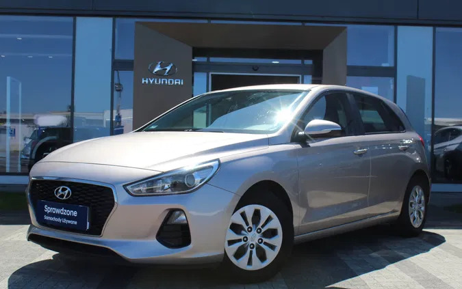 wielkopolskie Hyundai I30 cena 45900 przebieg: 115329, rok produkcji 2018 z Bodzentyn